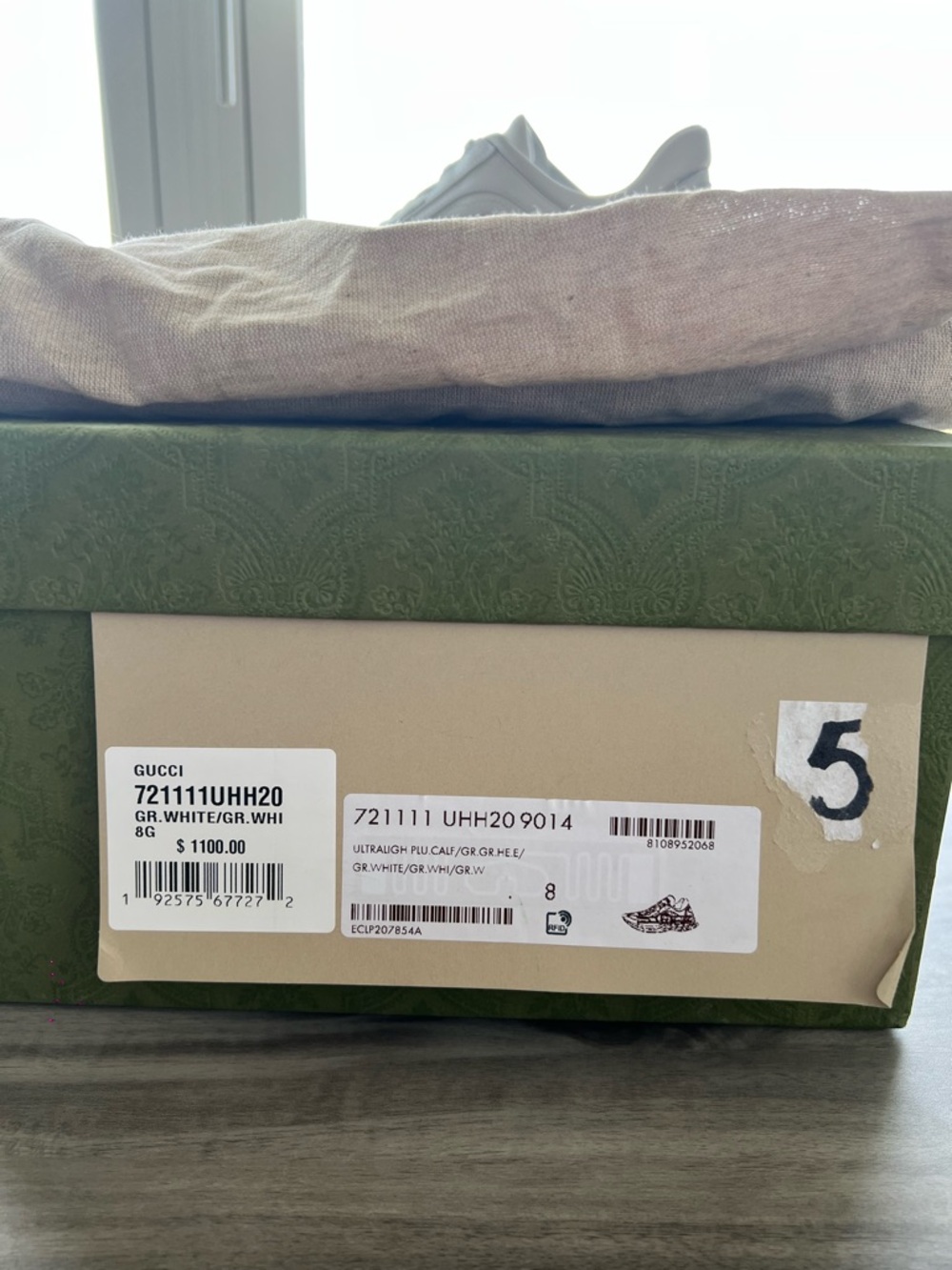$1,100 GUCCI Run Leather Monogram GG Sneaker Size 9.5 US (UK 8) Men’s - Picture 2 of 11